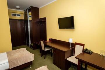 Фото номера Двухместный номер с 1 кроватью или 2 отдельными кроватями Отель Hotel Szyszko г. Сувалки 9